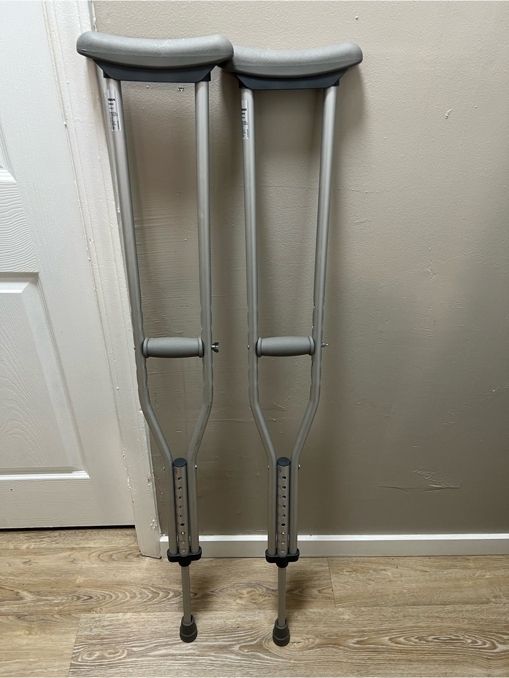 Adjustable Gray Underarm Crutches - Pair